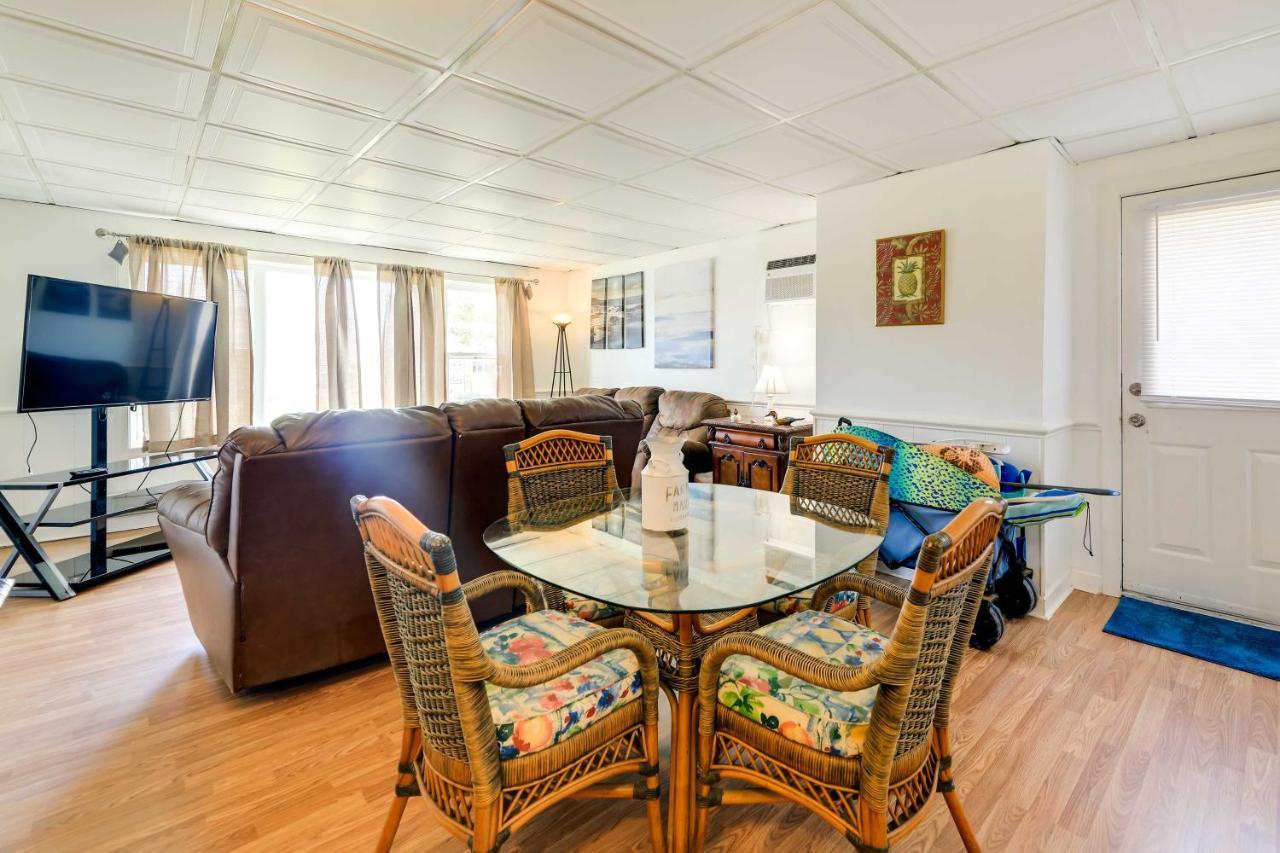 1 Ocean Fun Emerald Isle Apt, Steps To Beaches! Exterior photo